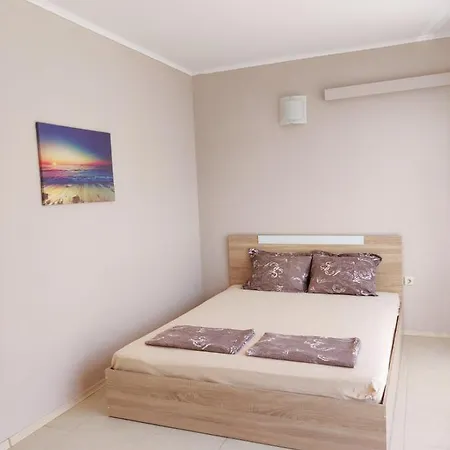 Апартамент Сънсет / Sunset Apartment Apartament *