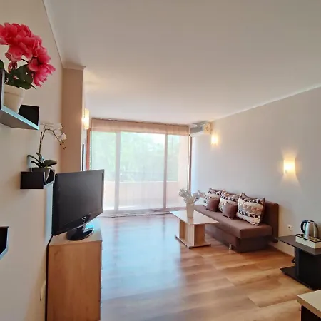 Апартамент Сънсет / Sunset Apartment * Nesebyr