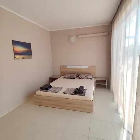 Апартамент Сънсет / Sunset Apartment Апартаменты Несебр